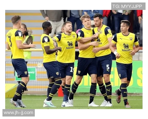 布莱克浦主场迎战牛津联队期待精彩对决与激烈竞争 布莱克浦主场迎战牛津联队期待精彩对决与激烈竞争