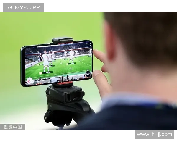 全方位足球赛事直播套装助你畅享精彩比赛瞬间与互动体验
